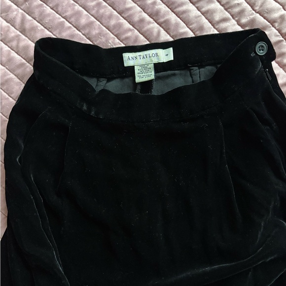 Ann Taylor Pants - Ann Taylor silk velvet pants
